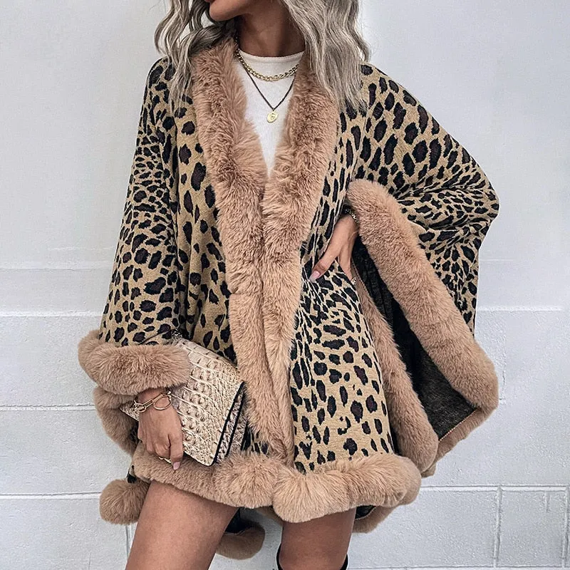 2022 Winter Thick Warm Poncho Fur Collar Cape Coat Women Vintage