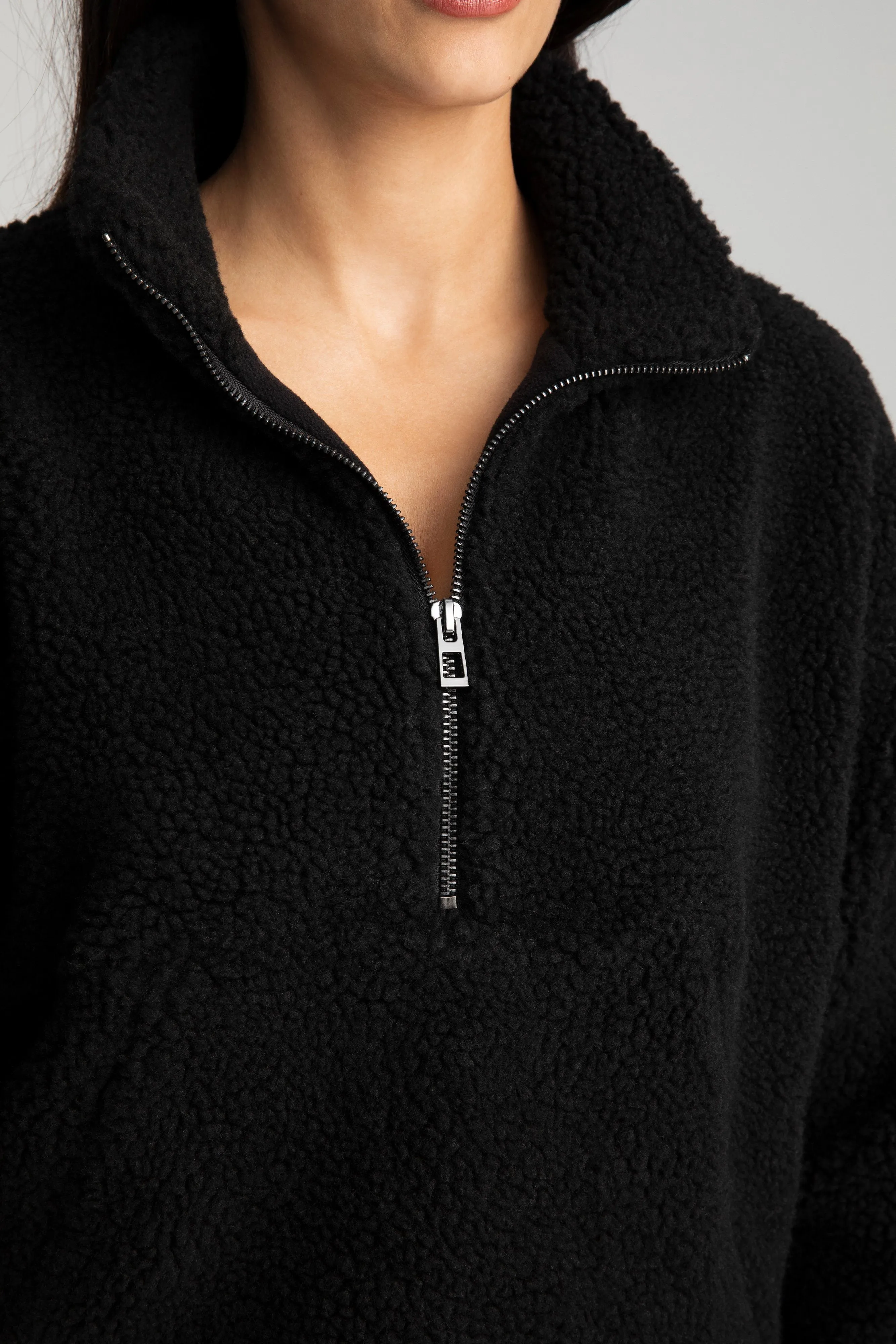 ALL DAY COMFY PULLOVER | BLACK001