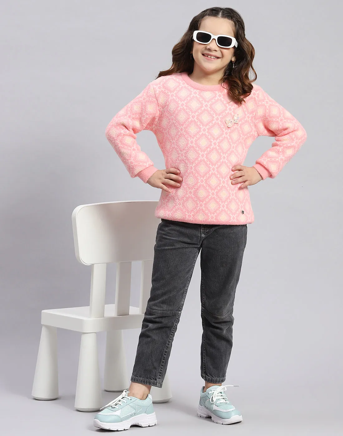 Girls Pink Self Design Round Neck Full Sleeve Sweater