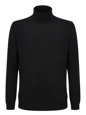 High neck black pullover