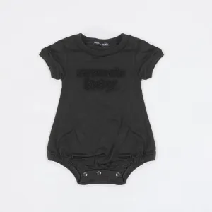 LĒ·LĀ·LŌ - Chenille Cotton Onesie Baby - Mama's Boy: 12-18M