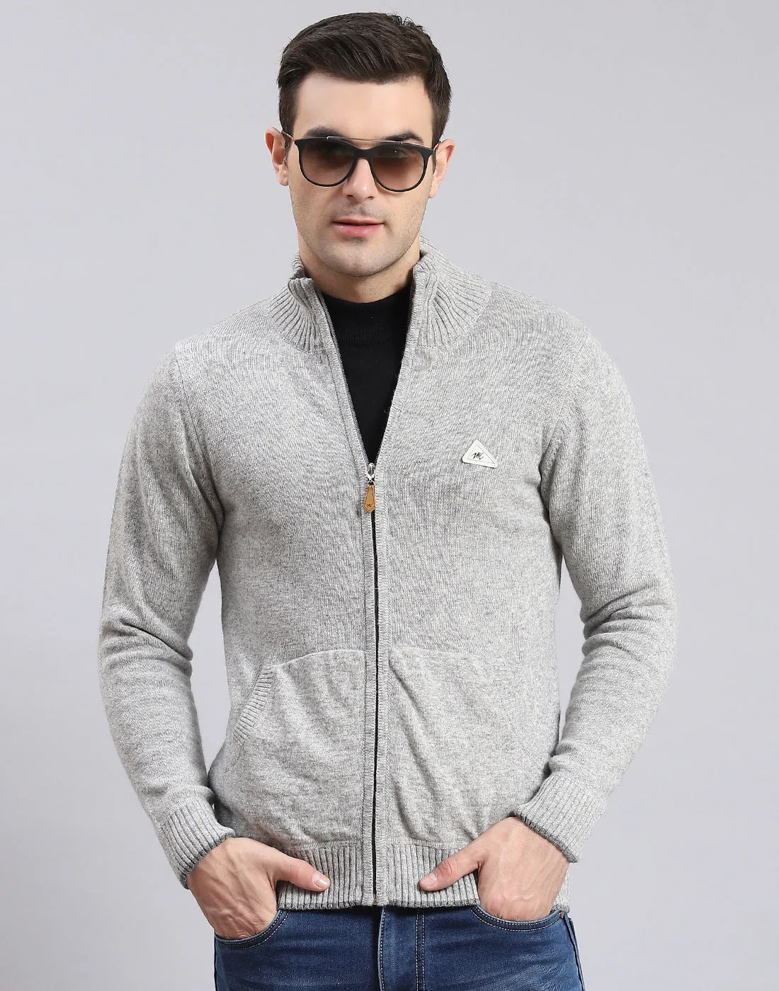 Men Grey Solid Stand Collar Full Sleeve Sweater