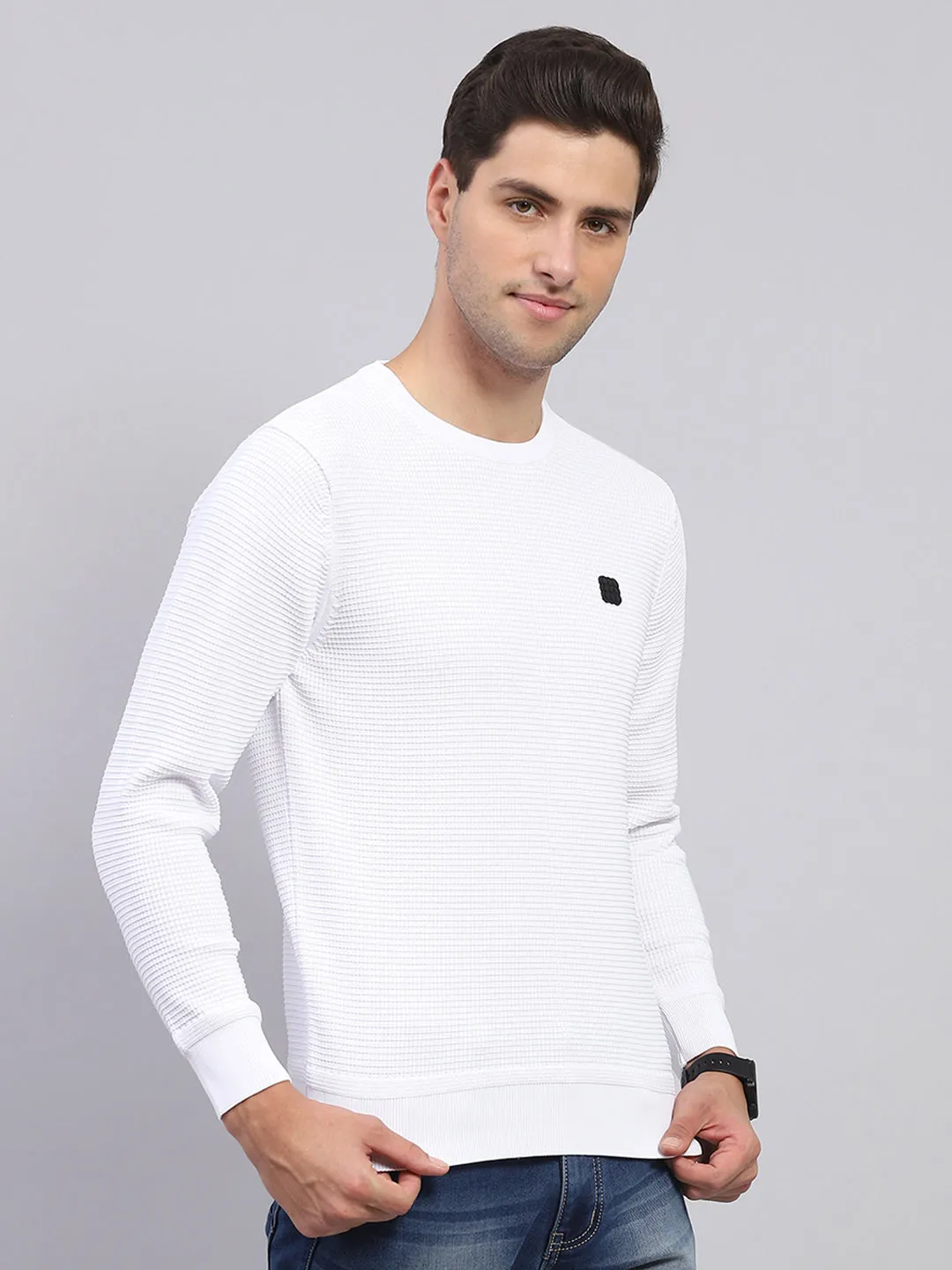 Men White Solid Round Neck Full Sleeve Pullover