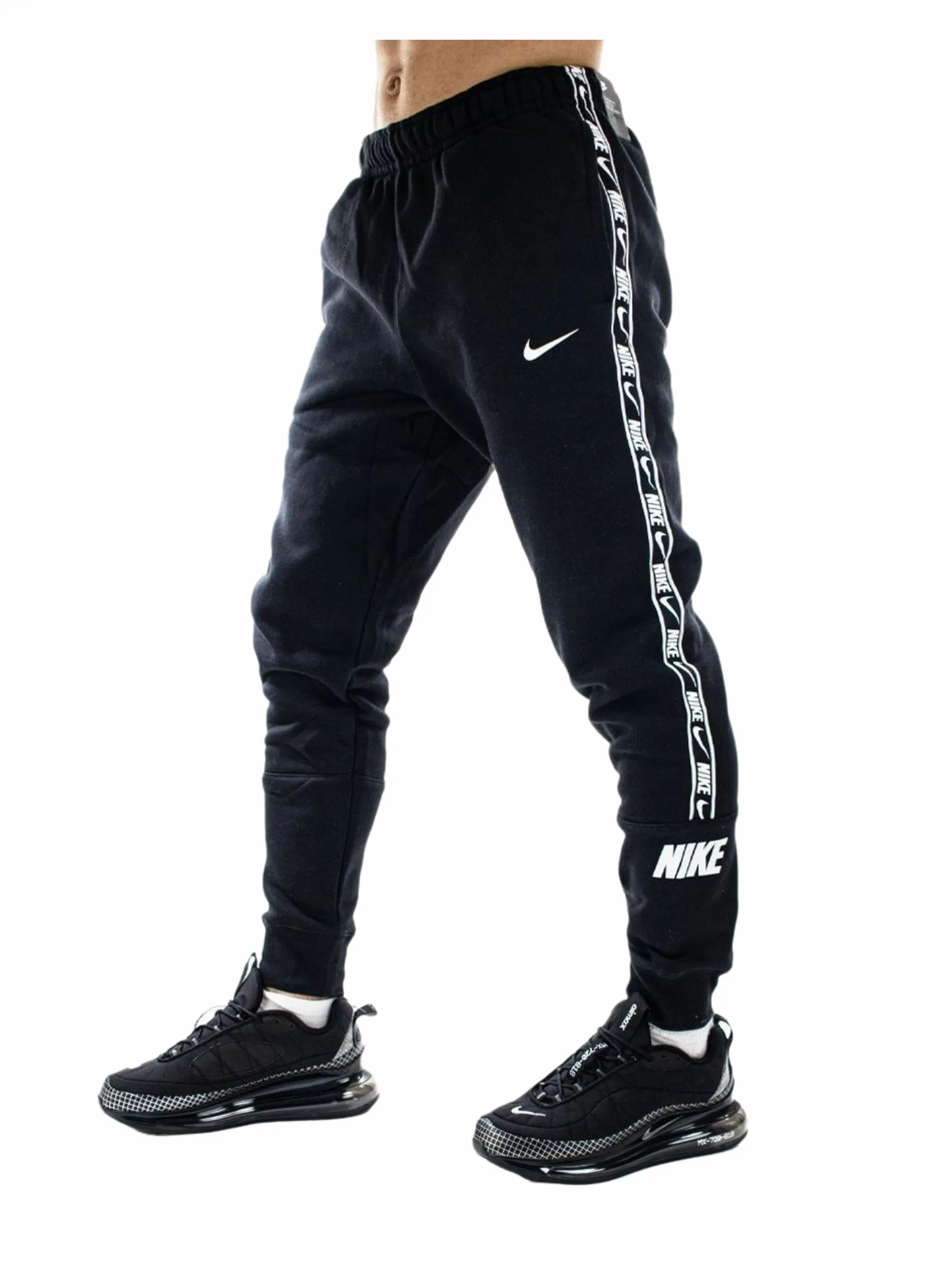 Nike | Mens Repeat Logo Joggers - Black