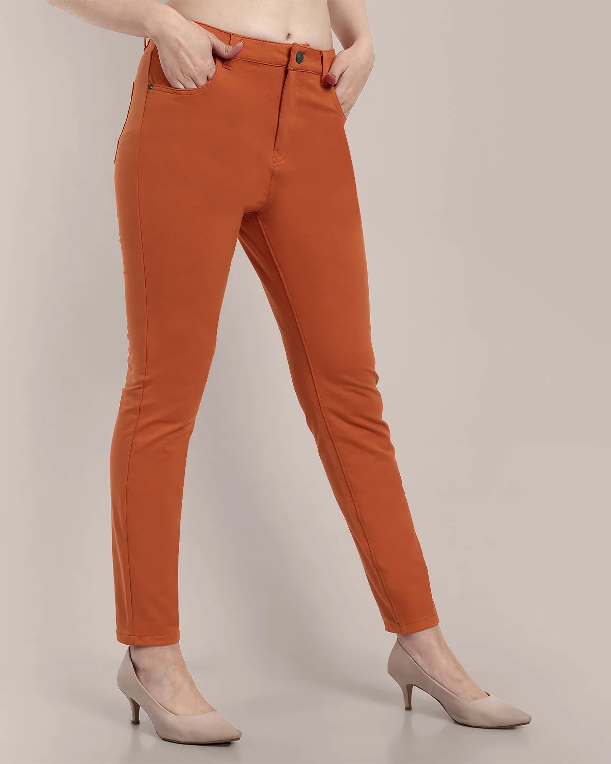 Women Clay Regular Fit Casual Pant